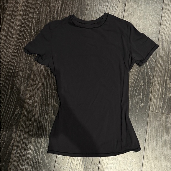 SKIMS Tops - Skims Fits Everybody Tee